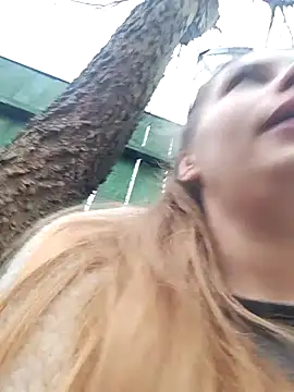 Keli Jessi online show from 2, 2, 2025