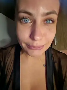 Snapshot of Keli_Jessi chatting on 12, 1, 2026 Keli Jessi online show from 12, 1, 2026