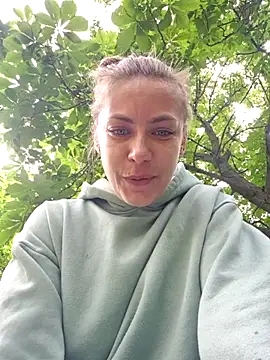 Keli Jessi online show from 19, 5, 2026