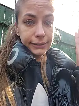 Snapshot of Keli_Jessi chatting on 20, 3, 2026 Keli Jessi online show from 20, 3, 2026