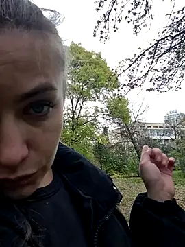 Keli Jessi online show from 27, 10, 2025