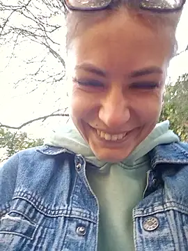 Keli Jessi online show from 26, 9, 2025