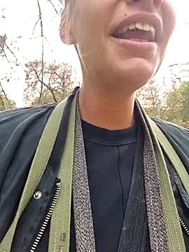 Keli Jessi online show from 10, 9, 2025