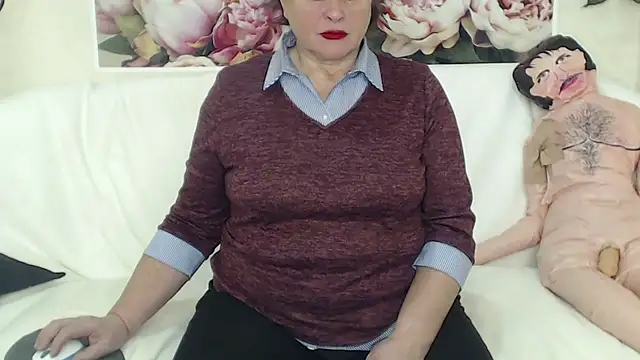 FlaviaSquirts online show from 29, 1, 2025