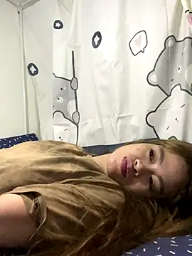 Snapshot of pinay4uwithagoodheart chatting on 17, 12, 2025 pinay4uwithagoodheart online show from 17, 12, 2025