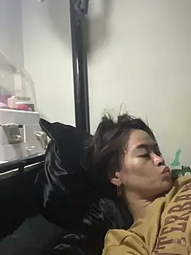 pinay4uwithagoodheart online show from 14, 4, 2026