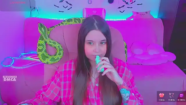 Lolisuccub online show from 4, 6, 2026