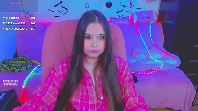 Lolisuccub online show from 3, 5, 2026