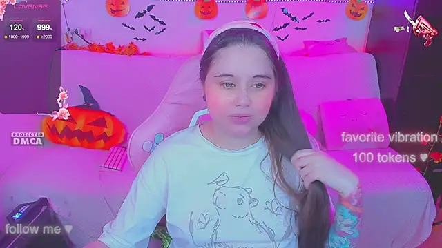 Lolisuccub online show from 15, 10, 2025