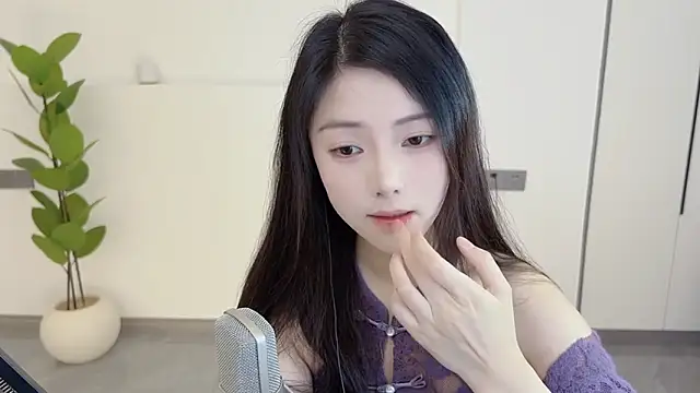 HaagenDazs  online show from 12, 3, 2025