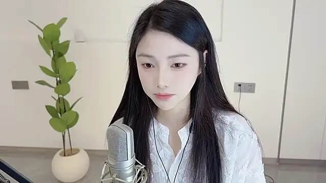 HaagenDazs  online show from 7, 3, 2025