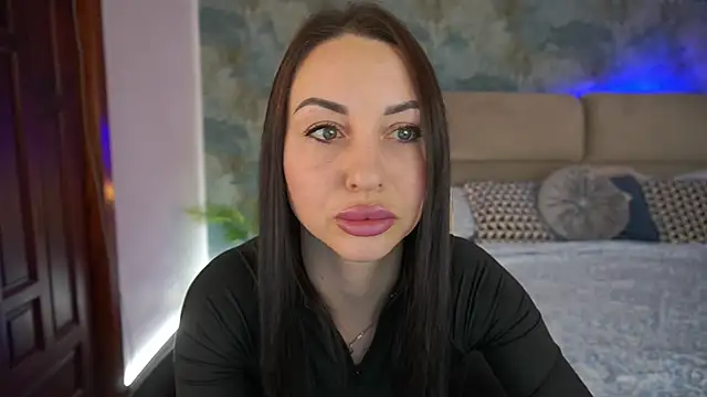 KristiiMax online show from 9, 2, 2026