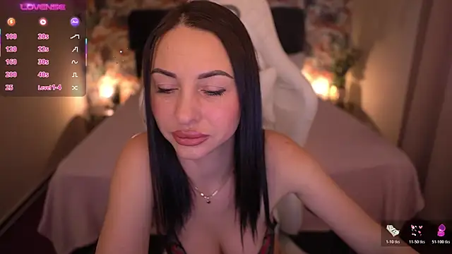 KristiiMax online show from 2, 12, 2025