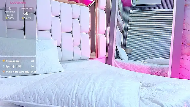 veronicaroose  online show from 27, 2, 2025