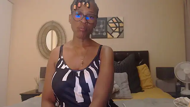 Snapshot of Creamyass22 chatting on 7, 3, 2025 Creamyass22 online show from 7, 3, 2025