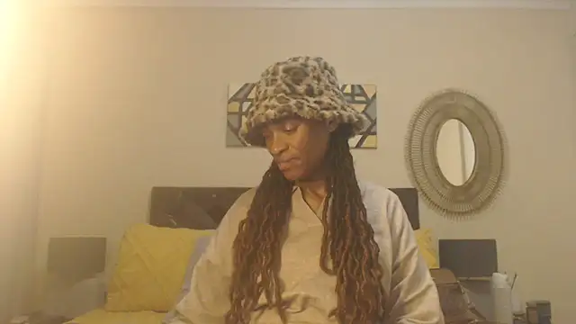 Creamyass22 online show from 31, 7, 2026