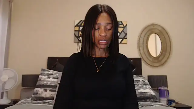 Snapshot of Creamyass22 chatting on 2, 10, 2025 Creamyass22 online show from 2, 10, 2025