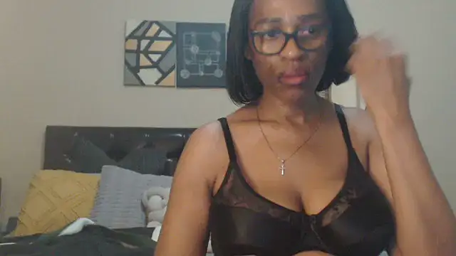 Creamyass22 online show from 4, 7, 2026