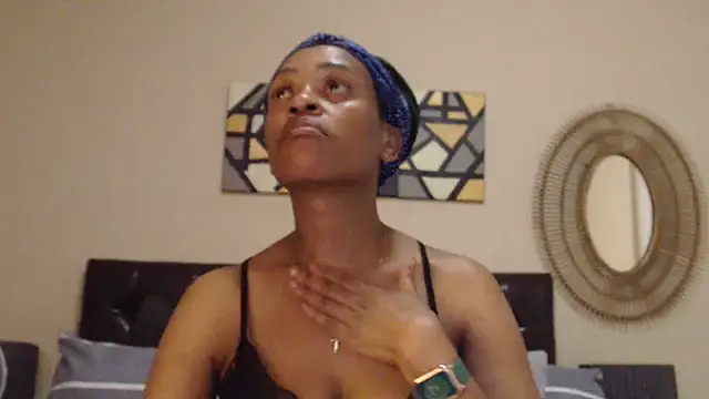 Creamyass22 online show from 14, 3, 2026