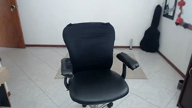 charlottezoe15 online show from 4, 3, 2026