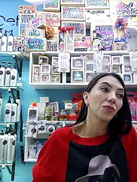 LunaZambrano online show from 27, 10, 2025