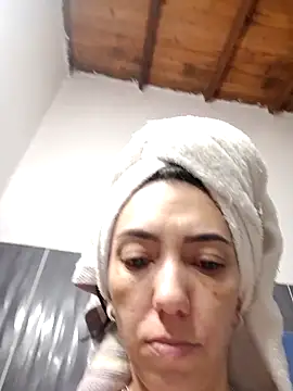 LunaZambrano online show from 23, 9, 2025