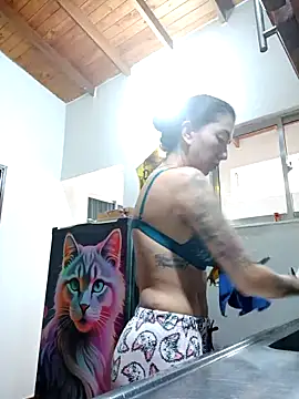 LunaZambrano online show from 8, 10, 2025