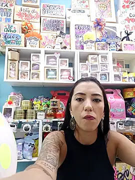 LunaZambrano online show from 24, 9, 2025