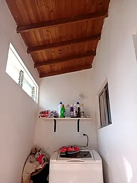 LunaZambrano online show from 25, 9, 2025