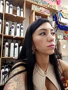 LunaZambrano online show from 22, 3, 2025