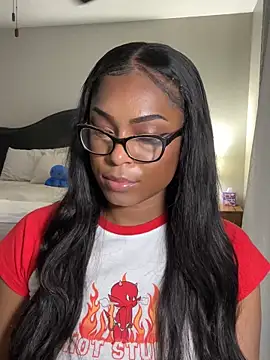 CandyLuxxxx online show from 16, 2, 2025