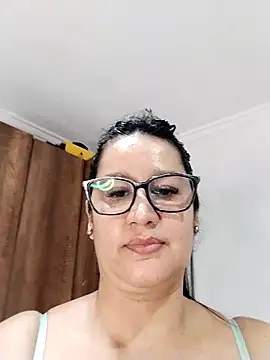 keilymadam online show from 6, 5, 2026