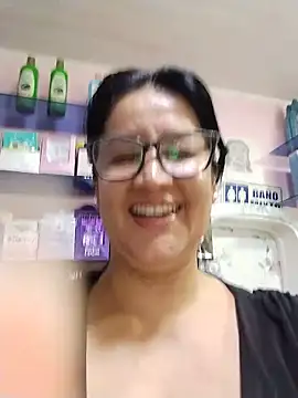keilymadam online show from 4, 6, 2026