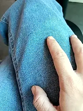 sutgibihatun online show from 4, 11, 2025