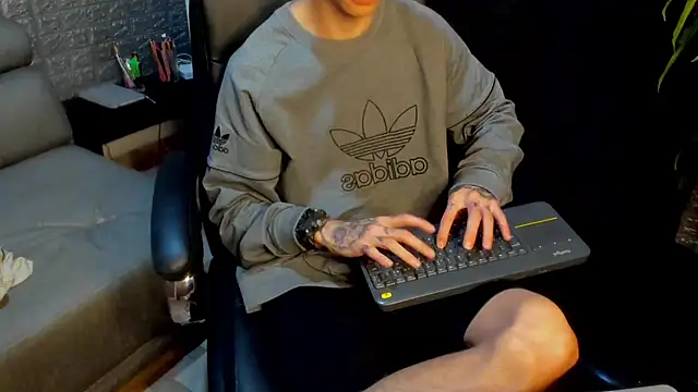 Dmtry6 online show from 27, 2, 2025