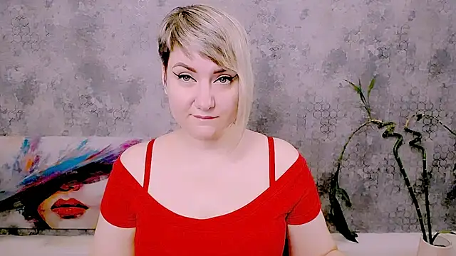 Snapshot of Djullia chatting on 22, 6, 2026 Djullia online show from 22, 6, 2026
