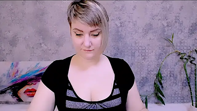 Djullia online show from 9, 11, 2025