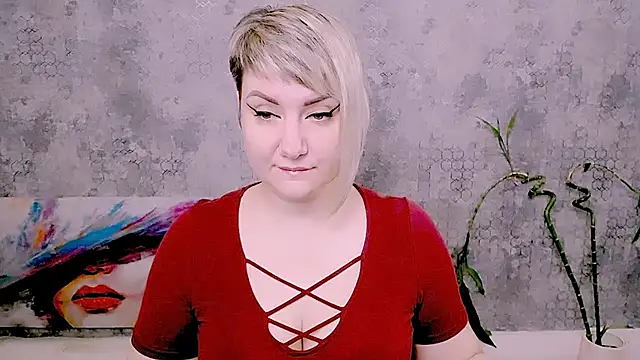 Snapshot of Djullia chatting on 5, 6, 2026 Djullia online show from 5, 6, 2026
