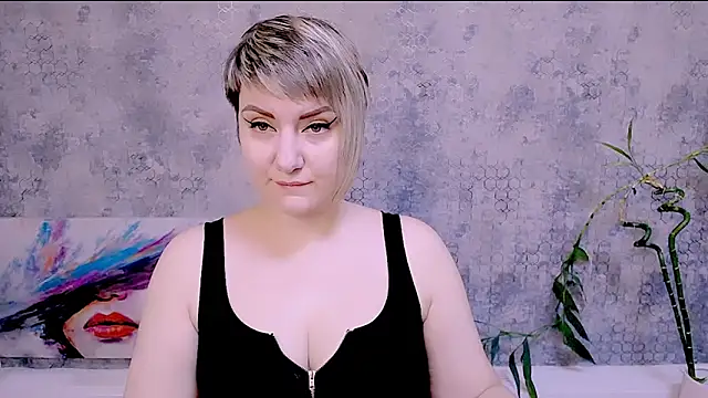 Djullia online show from 3, 11, 2025