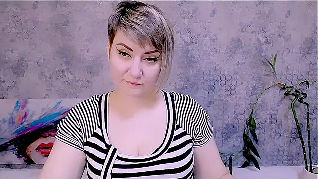 Djullia online show from 23, 11, 2025