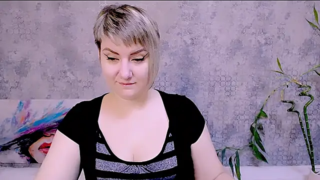 Djullia online show from 26, 10, 2025