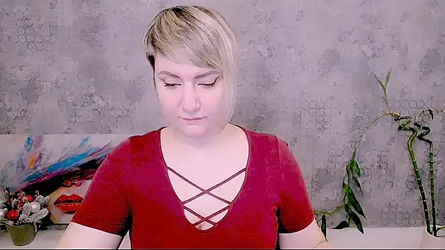 Djullia online show from 18, 12, 2025