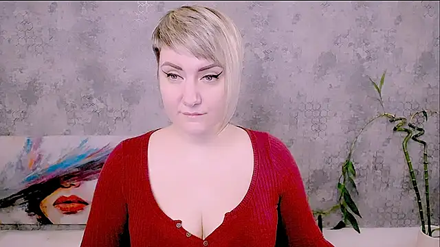 Djullia online show from 5, 12, 2025