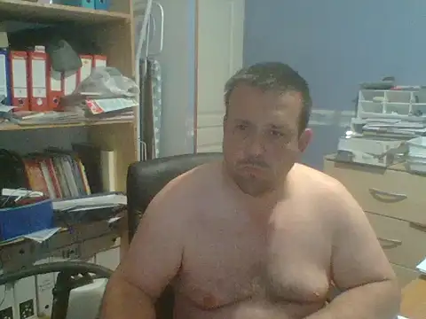 manubm03 online show from 17, 5, 2026