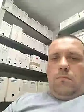 Snapshot of manubm03 chatting on 28, 7, 2026 manubm03 online show from 28, 7, 2026