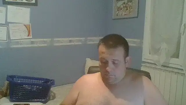 manubm03 online show from 26, 9, 2025