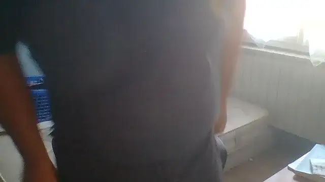 manubm03 online show from 18, 9, 2025