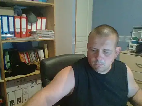 Snapshot of manubm03 chatting on 16, 7, 2026 manubm03 online show from 16, 7, 2026