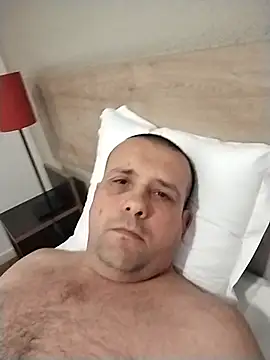 manubm03 online show from 24, 11, 2025