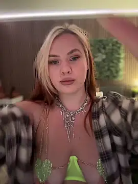 AnjaAmelia online show from 28, 10, 2025